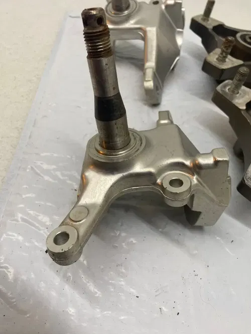 TRX HONDA TRX450R RIGHT LEFT 450R FRONT WHEEL HUBS SPINDLES HUB SET 06-14 450ER