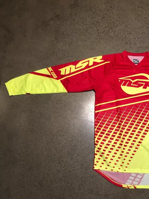 MSR M16 AXXIS GREEN RED HIVIZ JERSEY ADULT MENS SIZES M XL MEDIUM EXTRA LARGE