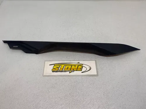 Can-Am Maverick R 77" MAX 2024 2025 Plastic Fender Flare 705015535  Right Rear