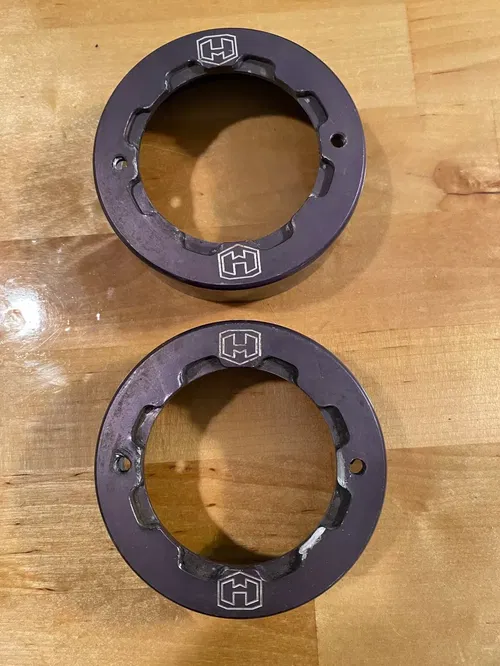 CAN AM MAVERICK X3 HESS RACING REAR KNUCKLE BEARING CARRIER CAP SET CAPS BILLET