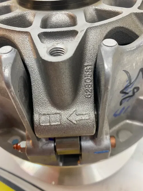 NEW TAKE OFF 2021 OEM CAN-AM MAVERICK X3 1000 PRIMARY CLUTCH DRIVE CONVERTER