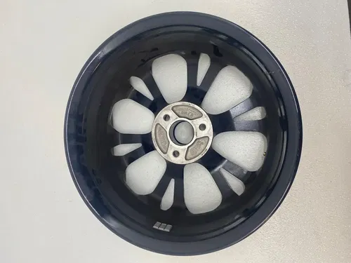 2020 2021 2022 2024 CAN-AM SPYDER RT FRONT WHEEL DEEP BLACK & CHROME 706204095 B