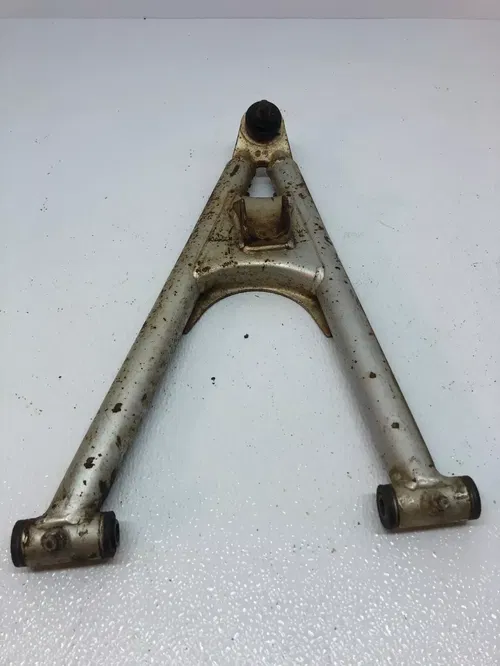 OEM YAMAHA RAPTOR 660 LOWER LEFT RIGHT A ARM ARMS A-ARMS 2001-2005 01-05 02 03