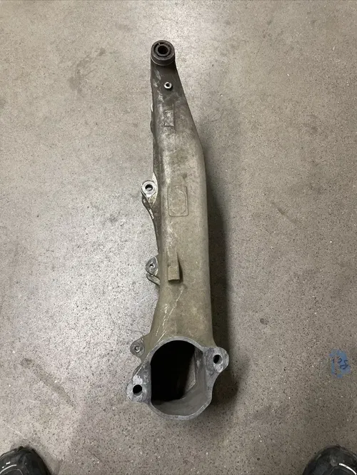 YAMAHA YFZ450 YFZ 450 SWINGARM SWING ARM 04-05 2005 2005