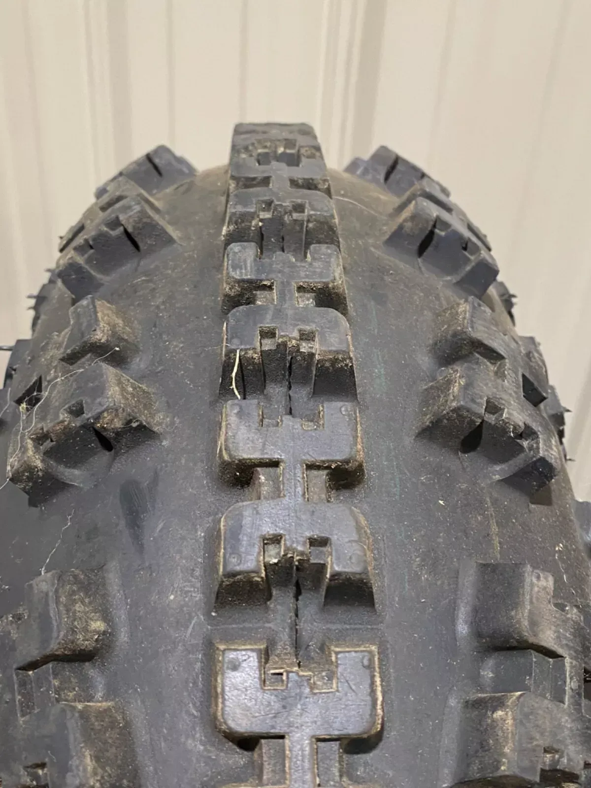FRONT BEADLOCK DWT ROK-OUT WHEELS 10X5 4/1 21x7x10 TIRES FRONT BEADLOCK DWT ROK-OUT WHEELS 10X5 4/1 21x7x10 TIRES
