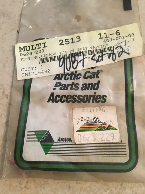 ARCTIC CAT OEM Grease Fitting 1995 Jag Puma Cougar Mountain Cat SET OF 2
