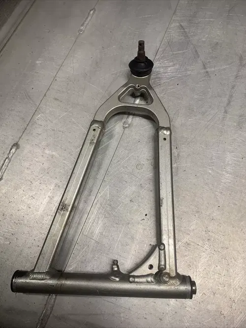 Yamaha Raptor 700 YFZ450 YFZ 450 RIGHT UPPER A ARM OEM 2004 2013 04-13 SILVER