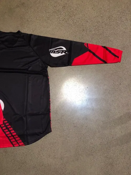 MSR M16 AXXIS BLACK RED JERSEY ADULT MENS SIZES M L XL 2XL MEDIUM LARGE