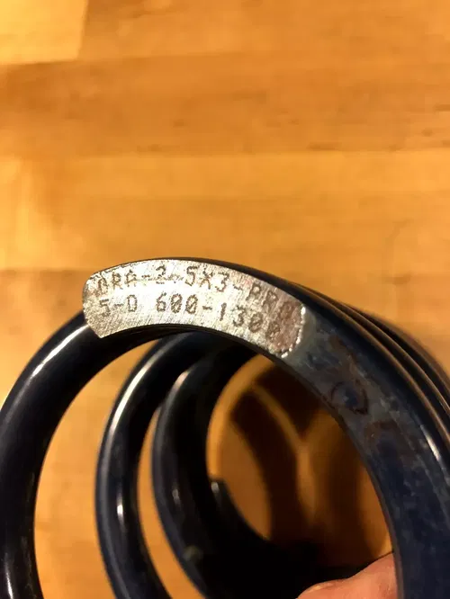 TENDER SHOCK SPRING 3.5" L 2.5" ID 600-1300 LBS RATING