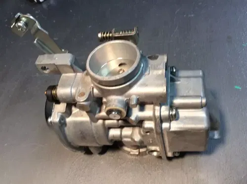 OEM YAMAHA CARBURETOR VINTAGE SECA 750 1981-1983 MAXIM 750 1982 BASE 1983
