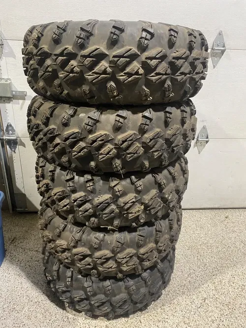MAXXIS MU9H 29X9X15 SET OF 5 TIRES UTV + TIRE BALLS RUN FLAT INSERTS CAN AM X3