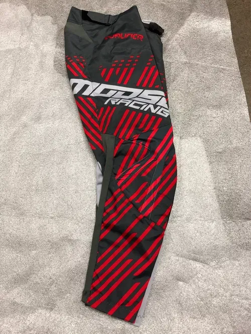 MOOSE QUALIFIER RACING PANTS SIZE 30 TRX450R LTR450R YFZ450R KFX400 TRX250R 250R