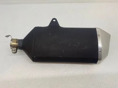 17 18 19 20 21 22 SUZUKI GSXR1000R GSXR 1000 R OEM EXHAUST MUFFLER SILENCER