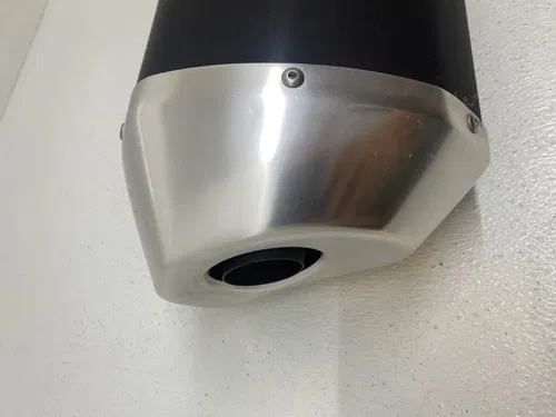 17 18 19 20 21 22 SUZUKI GSXR1000R GSXR 1000 R OEM EXHAUST MUFFLER SILENCER