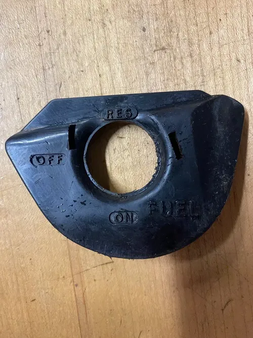 Honda TRX450R TRX450ER Fuel Mark Plate petcock indicator PLASTIC SHROUD ON OFF