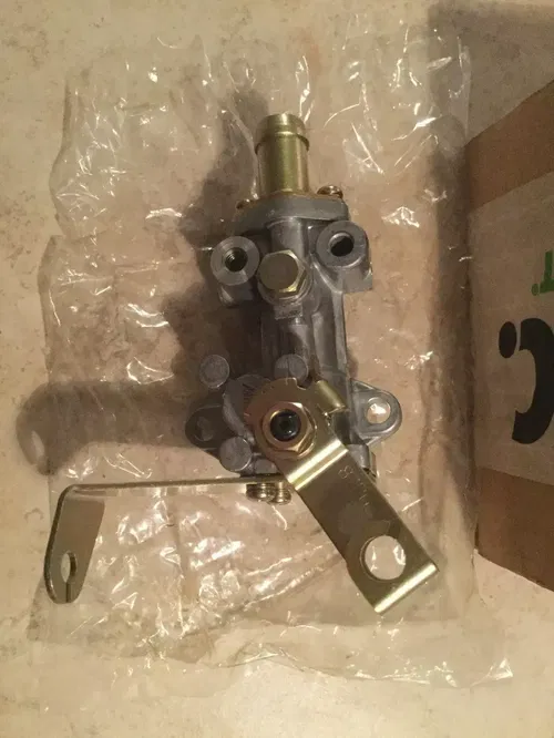ARCTIC CAT OEM OIL PUMP ASSEMBLY Wildcat ZR 700 ZL Mountain Cat KITTY CAT 650