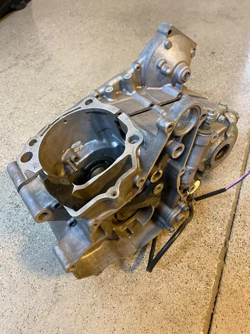OEM SUZUKI LTR450 LTR 450 ENGINE MOTOR CRANK CASES CRANKCASES 2009 09 INNER L R