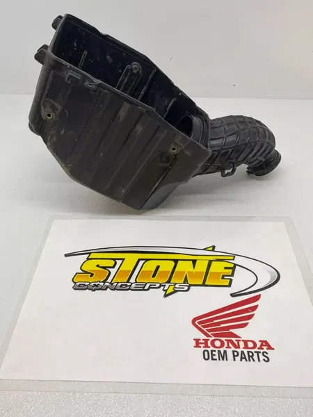 Beta OEM - LH PLATE, AIR FILTER BOX Beta OEM - LH PLATE, AIR FILTER BOX