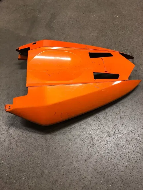KAWASAKI NINJA ZX10R ZX 10R REAR BACK TAIL UNDERTAIL FAIRING COWL FENDER 04-05