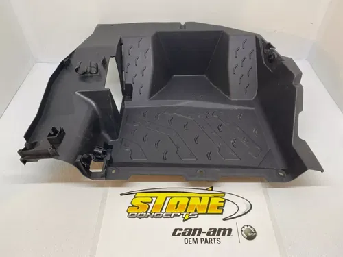 PLASTIC CAN AM X3 Maverick R RIGHT SIDE PASSENGER INTERIOR PLASTIC PANEL FLOOR