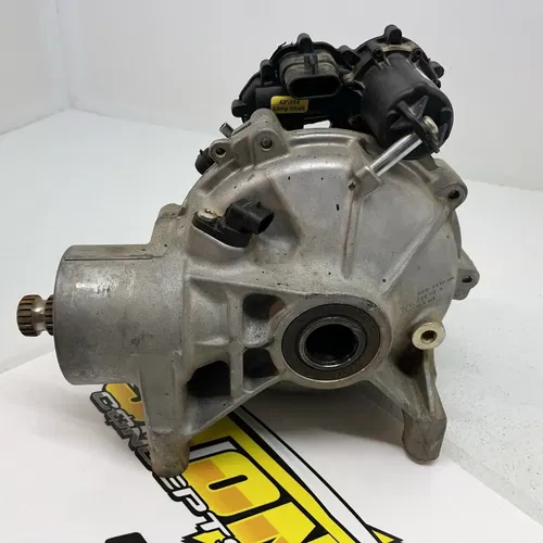 2024 Can Am Maverick R smartlok Front Differential Low Hour Oem 705402469