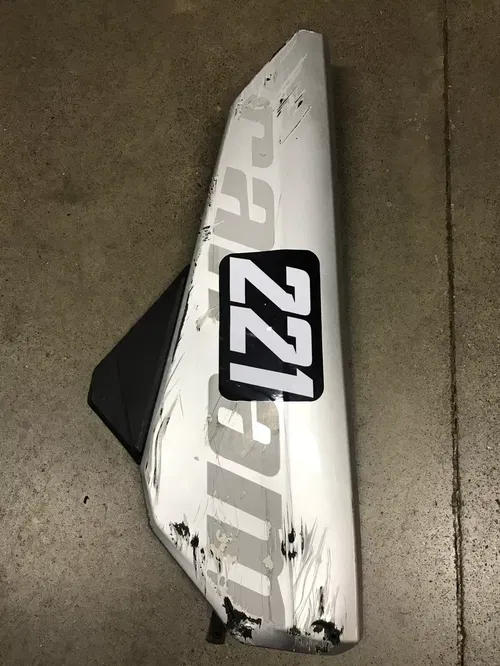 CAN AM MAVERICK X3 XRS 1000 LEFT DRIVERS SIDE DOOR FRAME BAR COVER SKIN 18 17