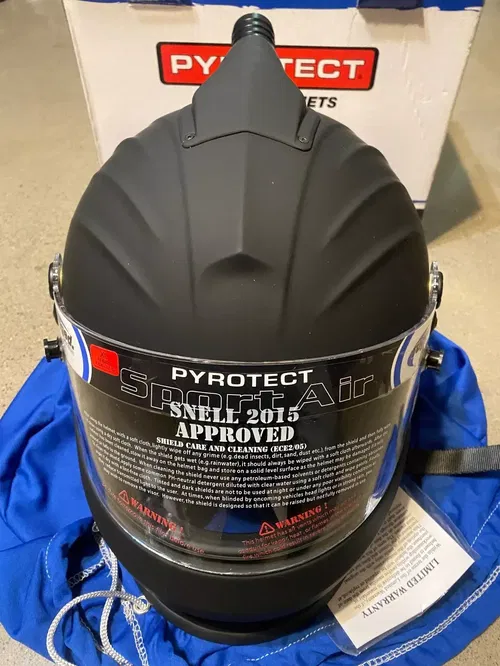Pyrotect Sport Top Forced Air Duckbill HELMET MENS M MEDIUM MED FLAT BLACK