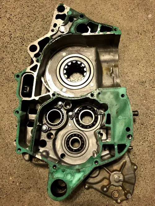OEM HONDA 2004 2005 04 05 TRX450R CRANKCASES CRANK CASE ENGINE CASES LEFT RIGHT