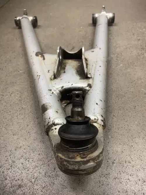 YAMAHA RAPTOR 660 STOCK RIGHT LOWER CONTROL A-ARM 01 02 03 04 05 YFM660