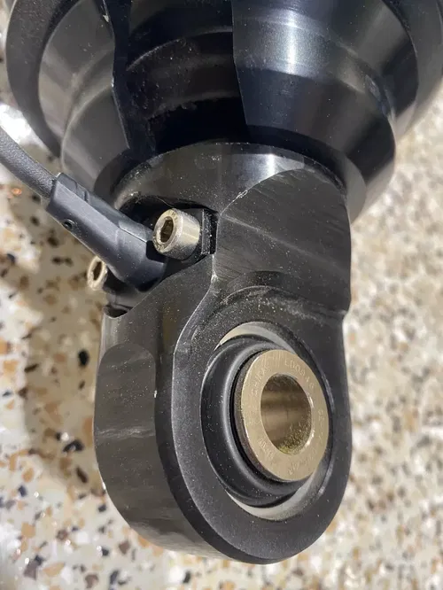 Can Am Maverick R SUSPENSION FOX SHOCK IBS LIVE VALVE FRONT RIGHT PASSENGER SIDE