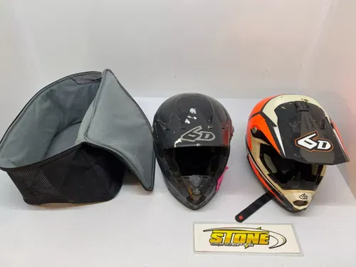 QTY 2 - 6D ATR-2 MOTOCROSS DIRT BIKE ATV Helmet Adult Small S 55-56CM B