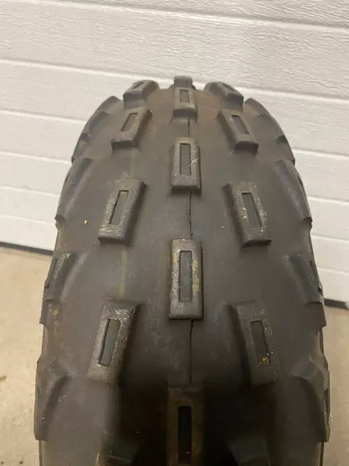 22X7X10 FRONT TIRE DUNLOP KT171 SINGLE YAMAHA YFZ450R YFZ450 BANSHEE WARRIOR