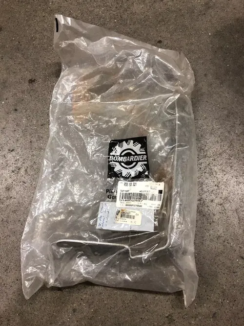 SKI-DOO SKIDOO GRAND TOURING EXHAUST SILENCER MUFFLER PIPE SUPPORT BRACKET MACH