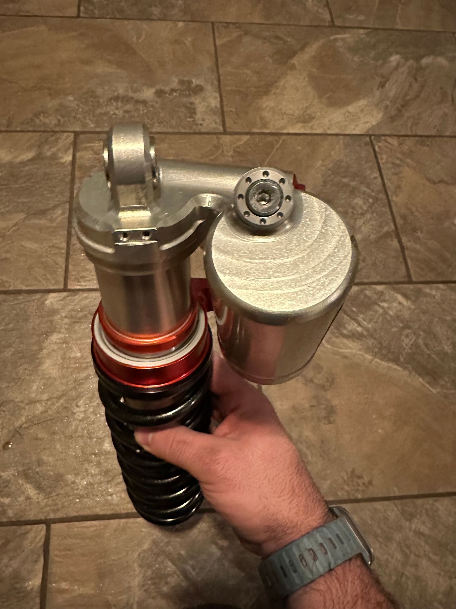 WP Xact Pro 8950 Trax Shock
