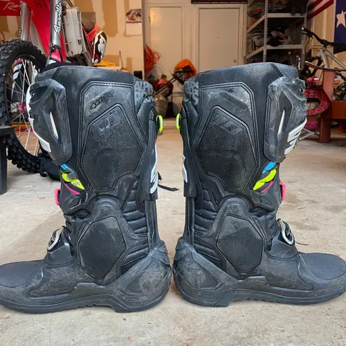 Alpinestars Tech 10 Supervented Boots - Size 11