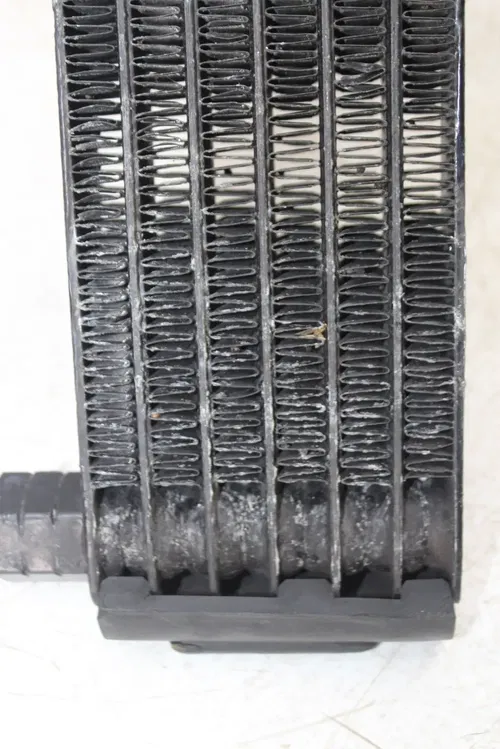 07 VICTORY JACKPOT ENGINE MOTOR OIL COOLER