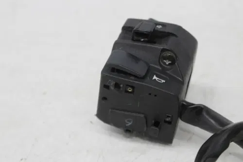 18-23 HUSQVARNA SVARTPILEN 401 LEFT CLIP ON HANDLE HORN SIGNALS SWITCH SWITCHES
