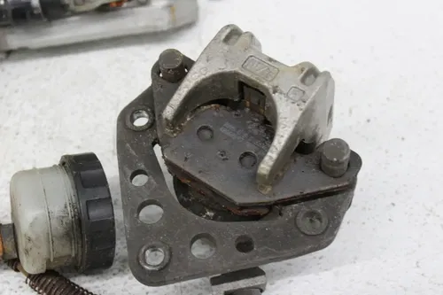 1986 KAWASAKI VOYAGER XII ZG1200B REAR BRAKE CALIPER MASTER REARSET