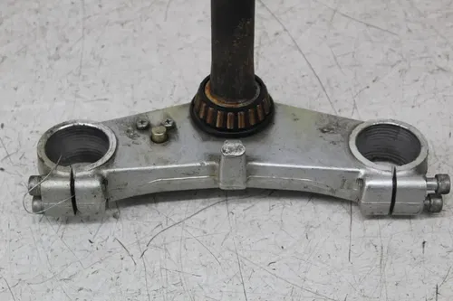 86-88 SUZUKI GSXR1100 FRONT FORKS CLAMP LOWER TRIPLE TREE STEM