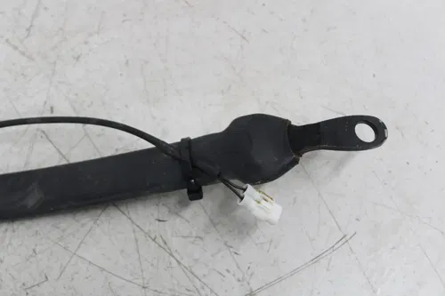 17 YAMAHA YXZ1000R SEAT BELT BUCKLE LATCH