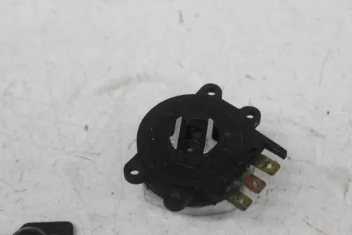 94-96 Harley-davidson Road King Flhr Ignition Lock Key Set W/ Gas Cap