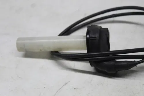 14-18 YAMAHA YZ450F RIGHT THROTTLE GRIP