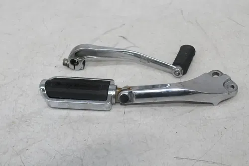 00-06 HARLEY-DAVIDSON DYNA FXDBI LEFT FRONT FOOT REST PEG STEP SHIFTER