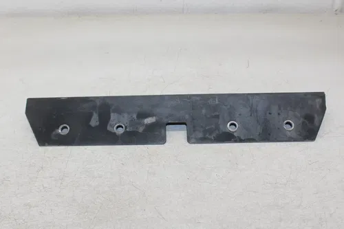 2007 KUBOTA RTV900 TURF UTILITY FRONT BUMPER BULKHEAD SUPPORT BRACKET MOUNT