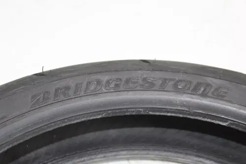 BRIDGESTONE BATTLAX HYPERSPORT S21F S21R TIRE PAIR SET 5/32NDS F 7/32NDS R