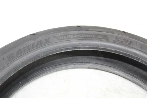 BRIDGESTONE BATTLAX HYPERSPORT S21F S21R TIRE PAIR SET 5/32NDS F 7/32NDS R