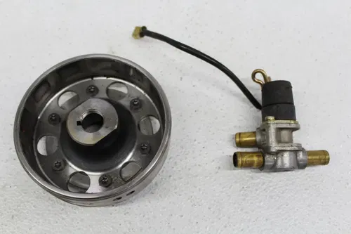 2001 HONDA CBR929RR PARTS AXLE SET ROTOR TANK MOUNT EMISSION CONTROLLER STARTER