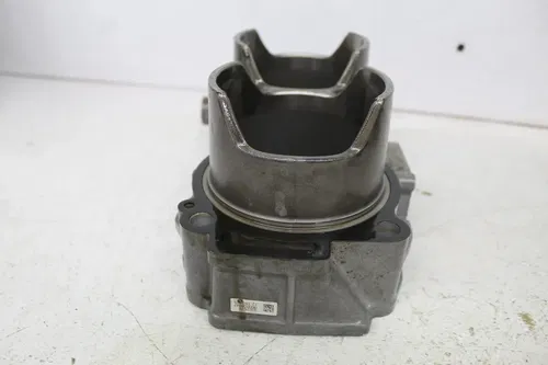 15-17 POLARIS RZR 900 TRAIL EPS ENGINE MOTOR CYLINDER PISTON PISTONS BLOCK
