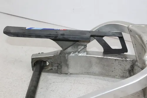 2002 SUZUKI GSXR750 REAR SWINGARM BACK SUSPENSION SWING ARM