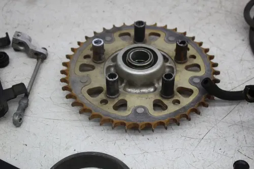 04-10 APRILIA RSV1000R PARTS HARDWARE SPROCKET OXYGEN SENSOR TANK HORN BOLTS